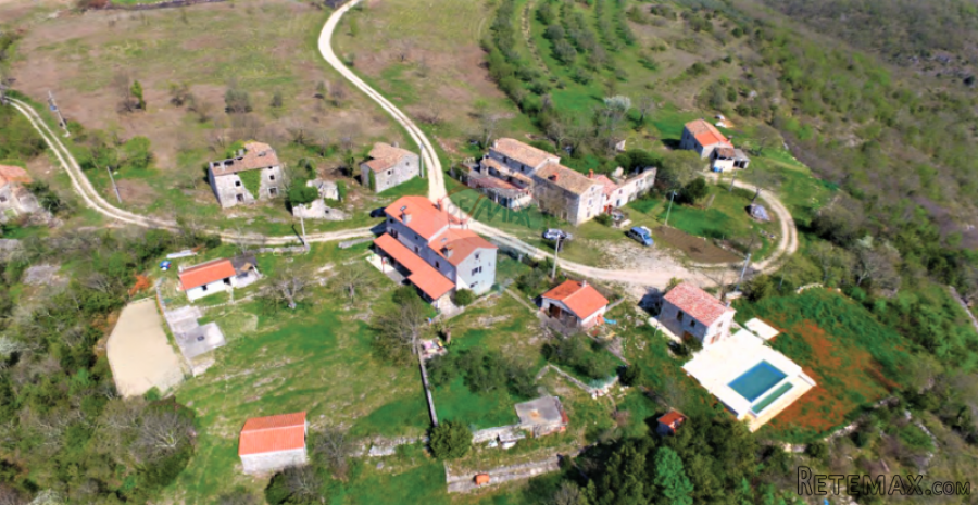 Istra,Grožnjan-Impozantno imanje za investiciju - 4