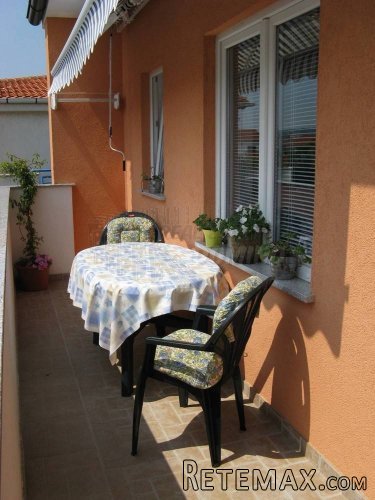 Grad Krk-apartmanska kuća za investiciju! - 7
