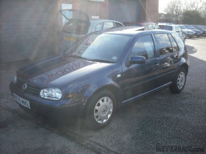 Volkswagen Golf V 1.6