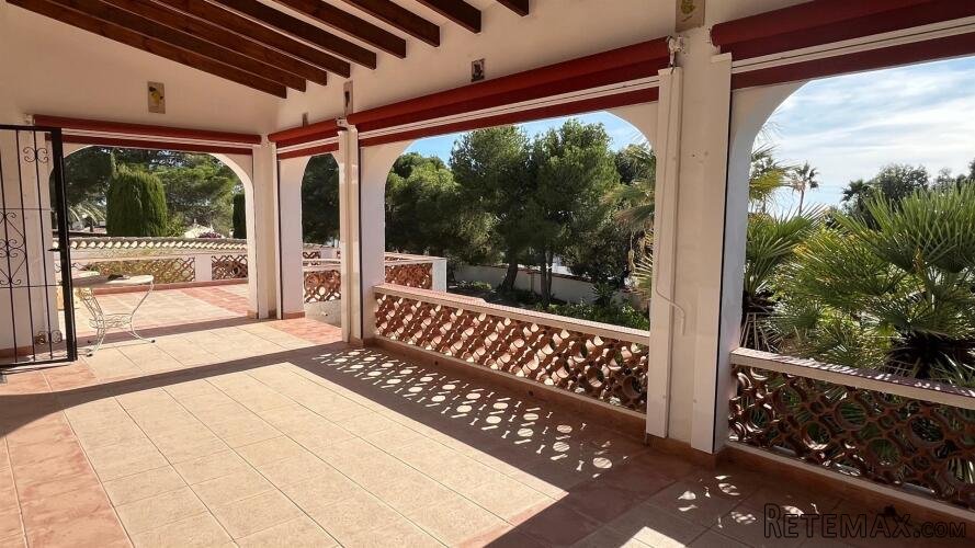 Located in the popular Baladrar area of Benissa Costa.. - 2