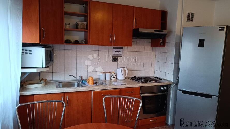 Rijeka, Krnjevo 2skl, lift, najam - 2