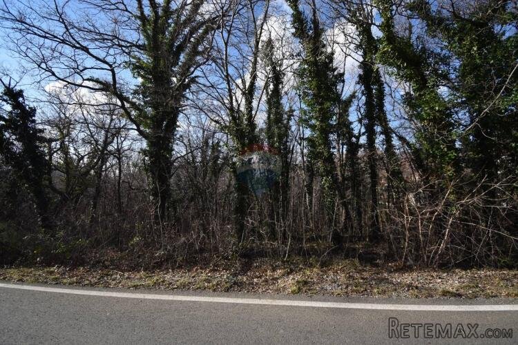 BRIBIR-Poljopr.zemljište 464m2-između dvije ceste - 2