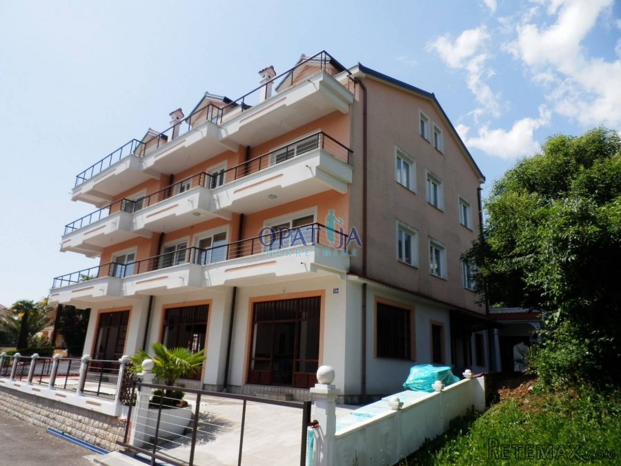 Lovran stan s panoramskim pogledom na odličnoj poziciji - 2
