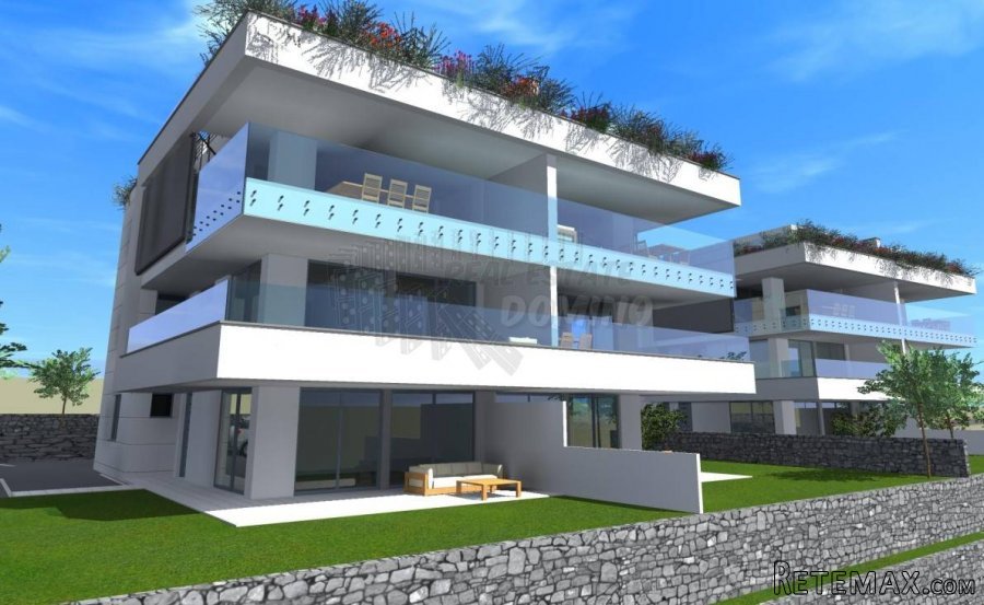 Apartman u novogradnji s okućnicom! Grad Krk!