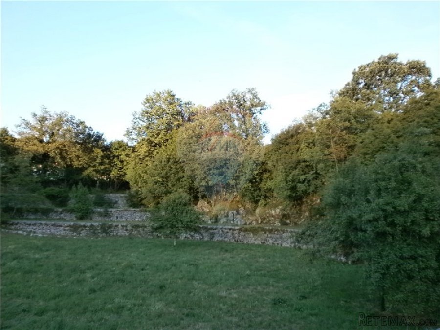 JUŠIĆI - GRAĐEVINSKI TEREN - 4.122 m2 - 10
