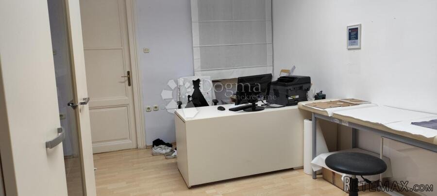 Centar -poslovni prostor za ordinaciju ili kozmetički