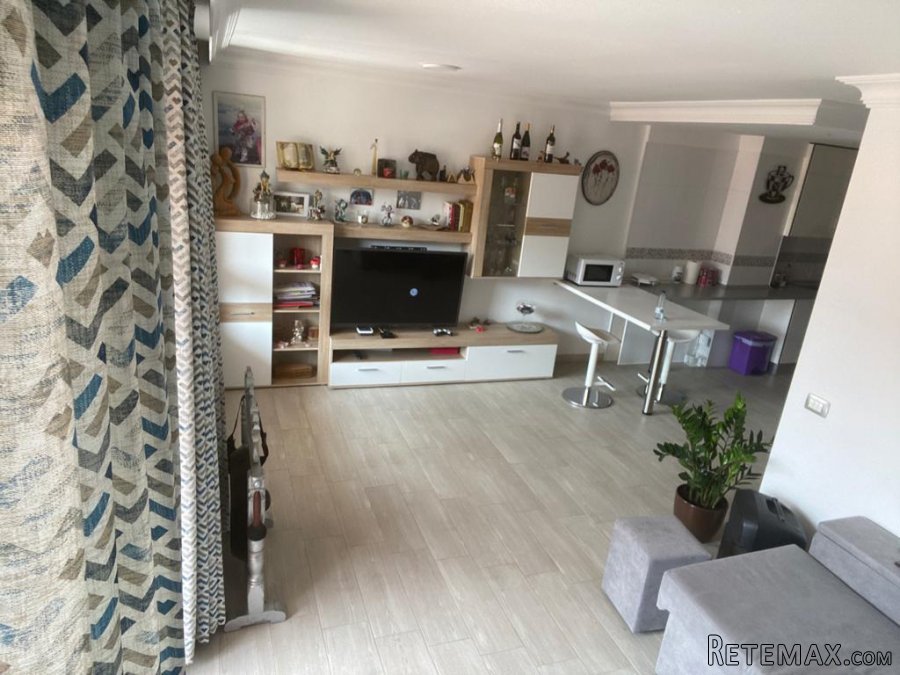 Townhouse in Madroñal. It consists of a living room.. - 2
