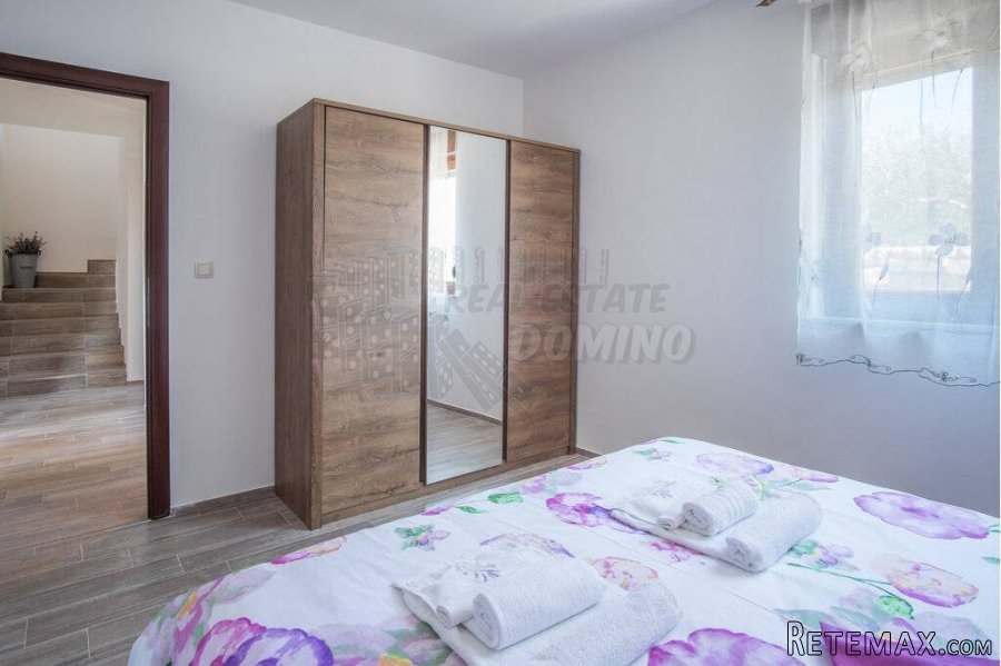 Dvije prekrasne ville s bazenom i pogledom na more! - 9