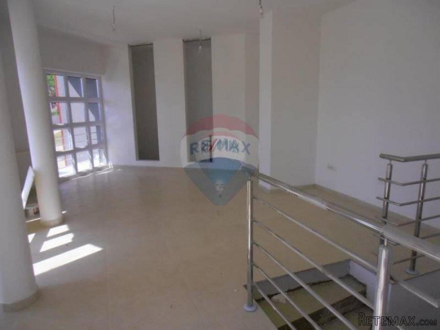 KASTAV - Poslovni prostor 115m2 - 2
