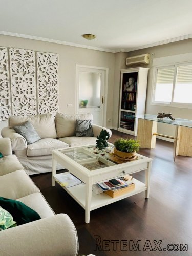 Piso de 3 habitaciones dobles y 2 baños en una.. - 2