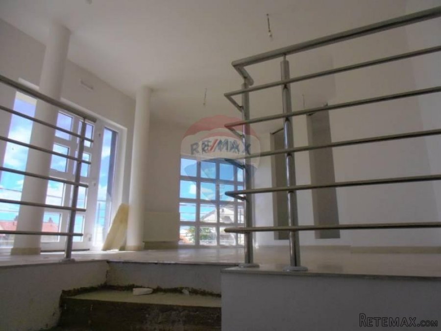 KASTAV - Poslovni prostor 115m2 - 3