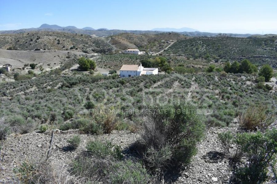 EXCLUSIVE LISTING - Large, 250m2 "OFF GRID", full of.. - 7