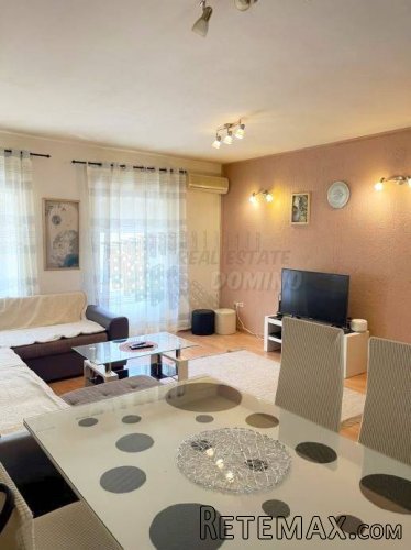 Renovirana kuća s garažom i parkirnim mjestom! Punat! - 5