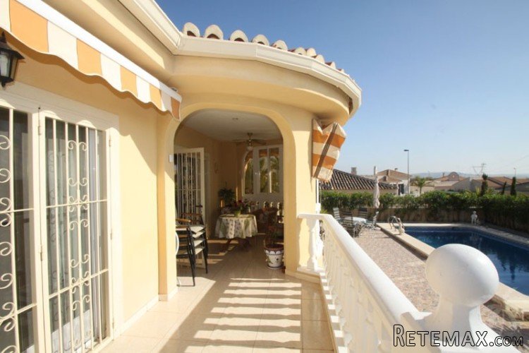 This exclusive villa built in 2005, located on a beautiful.. - 7