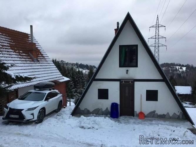 Vikend kuca Kopaonik,renovirana,nov namestaj