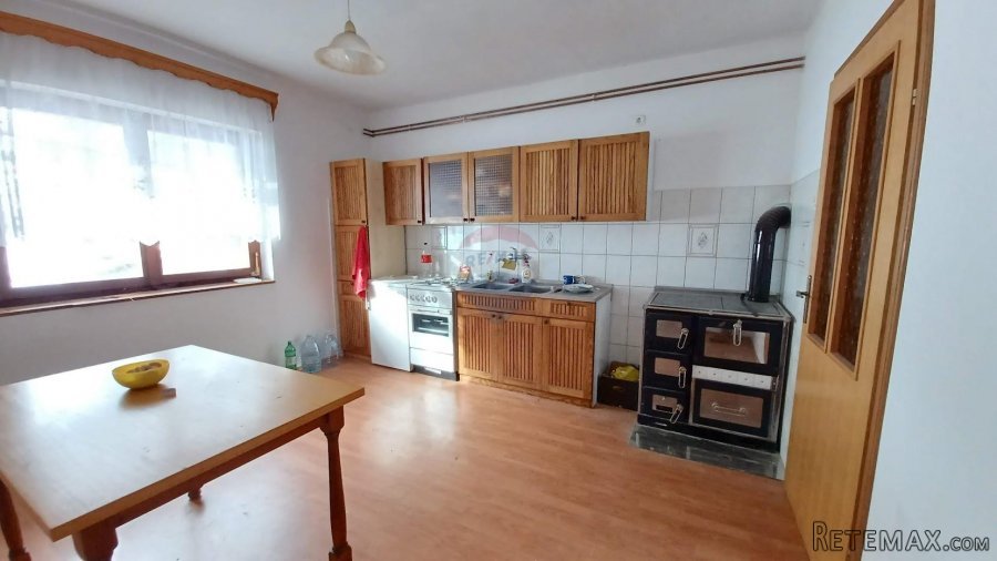 Hrib - samostojeća kuća 240 m2 sa okućnicom i prekrasnim otv - 3