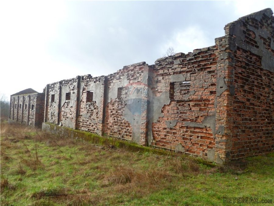 MATULJI - ŠAPJANE - DVIJE KUĆE RUŠEVINE OD PO 144 m2 - 4