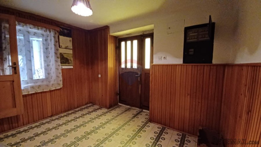 Hrib - samostojeća kuća 240 m2 sa okućnicom i prekrasnim otv - 5