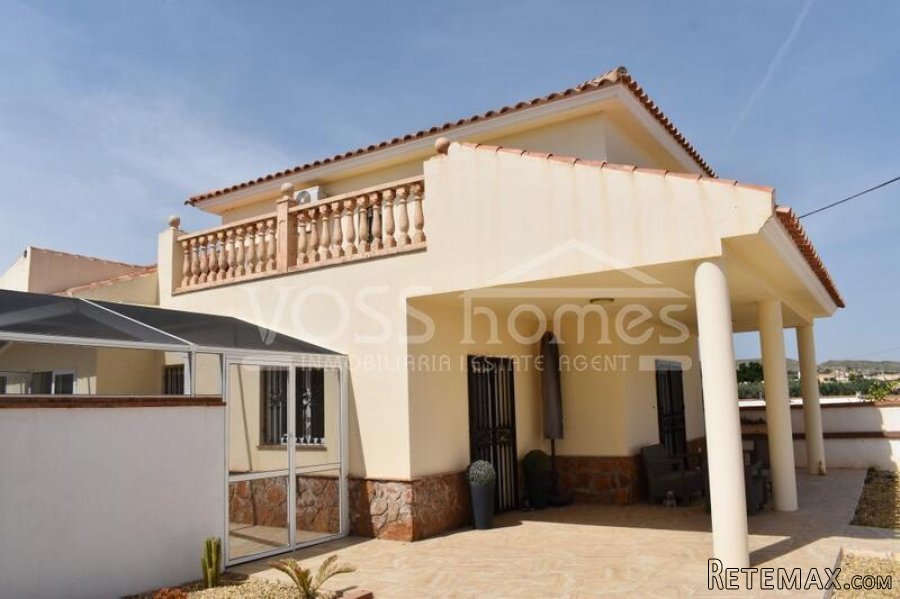 NEW & EXCLUSIVE LISTING FOR VOSS HOMES - A beautifully.. - 2