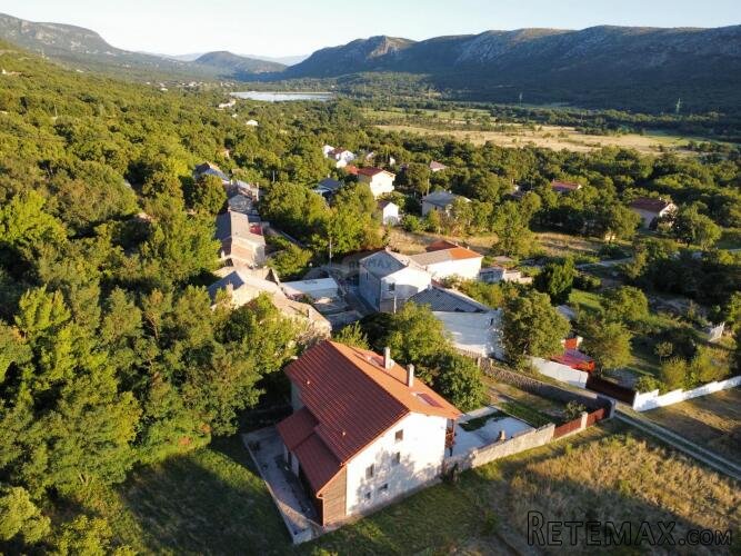 Crikvenica, Drivenik - kamena kuća sa prostranim dvorištem - 3