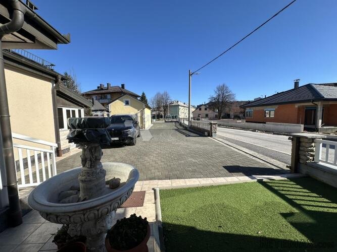 STAMBENO POSLOVNI OBJEKT U CENTRU GRADA - 3
