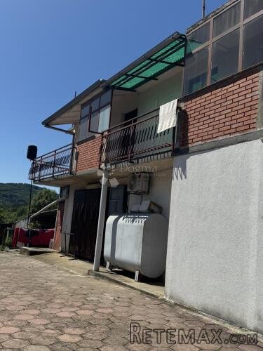 KUĆA SA POTENCIJALOM I GRAĐEVINSKIM TERENOM / BUZET - 3