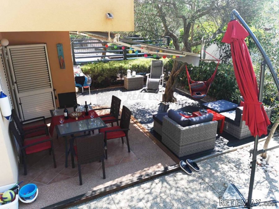 Prekrasan apartman u okolici grada Krka s okućnicom! - 3