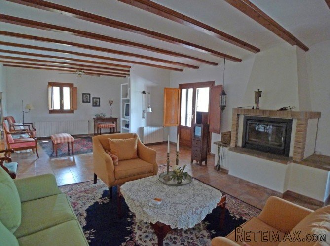 Two storey finca for sale near Lliber on a flat plot of.. - 8