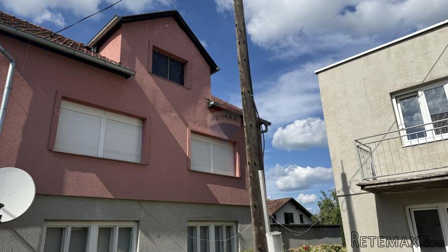 Petrinja, Centar - dvosobni stan na prvom katu kuće - 2