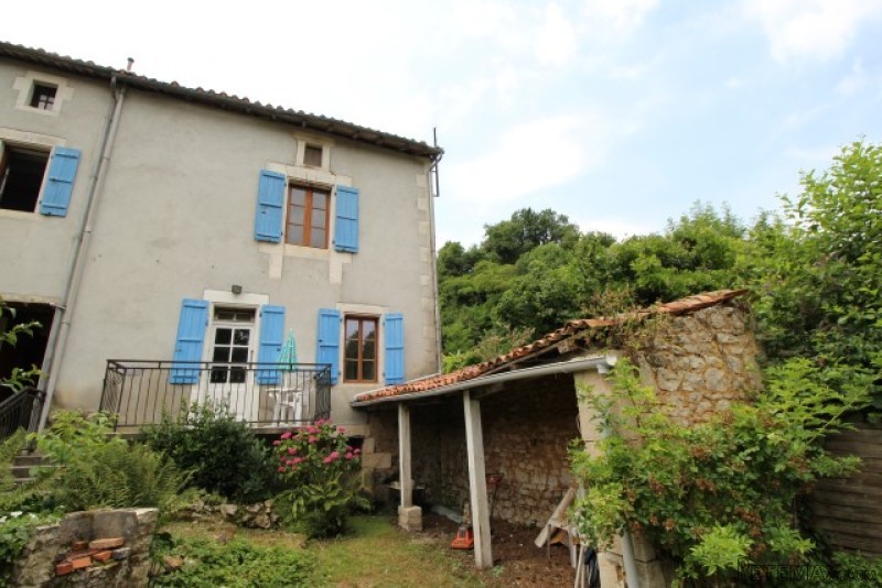 Village House With 3 Bedrooms And Garden