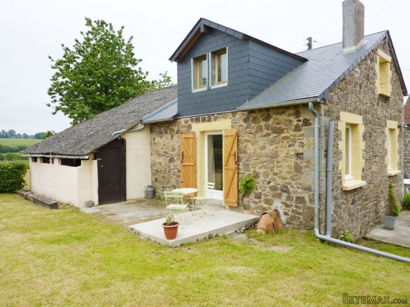 Delightful House, Outbuilding, Garden
