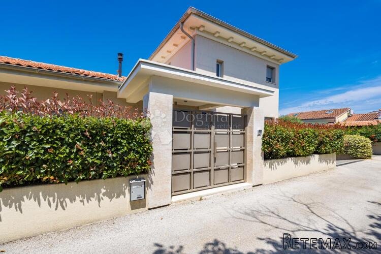 Raskošna villa u blizini boutique marine - 3