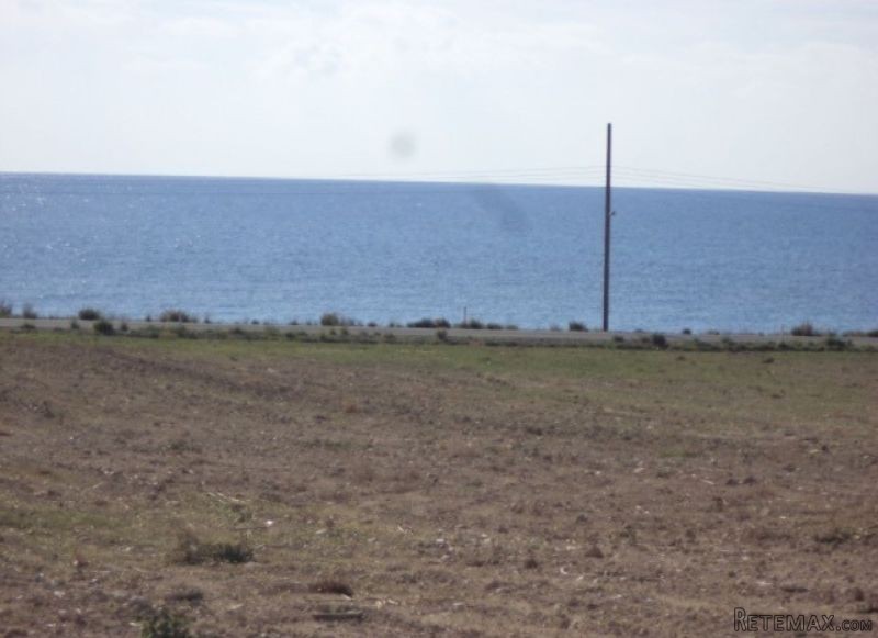 Land for sale 150 meters from the sea.. - 2