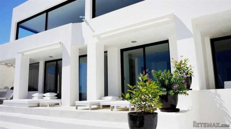 Fantastic villa stunning views - 2