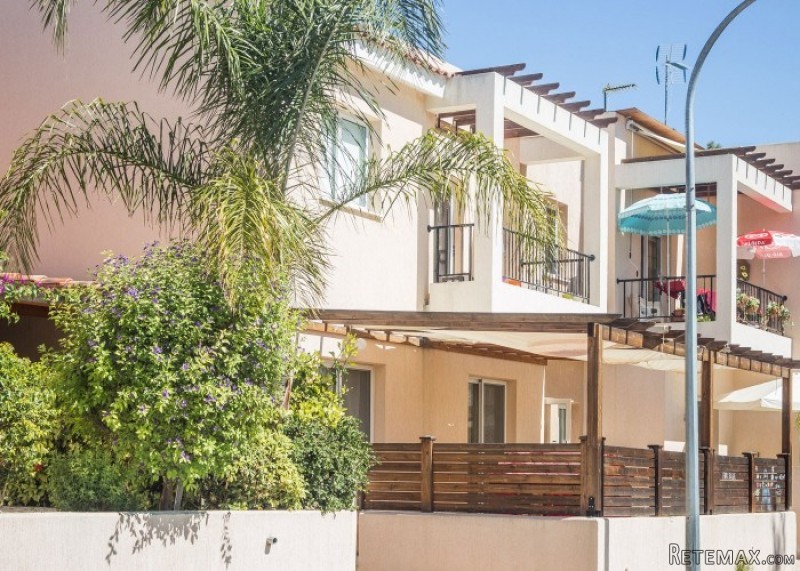 For Sale : Ground Floor Apartment -..