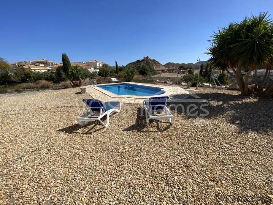 NEW & EXCLUSIVE LISTING TO VOSS HOMES - A larger than.. - 11