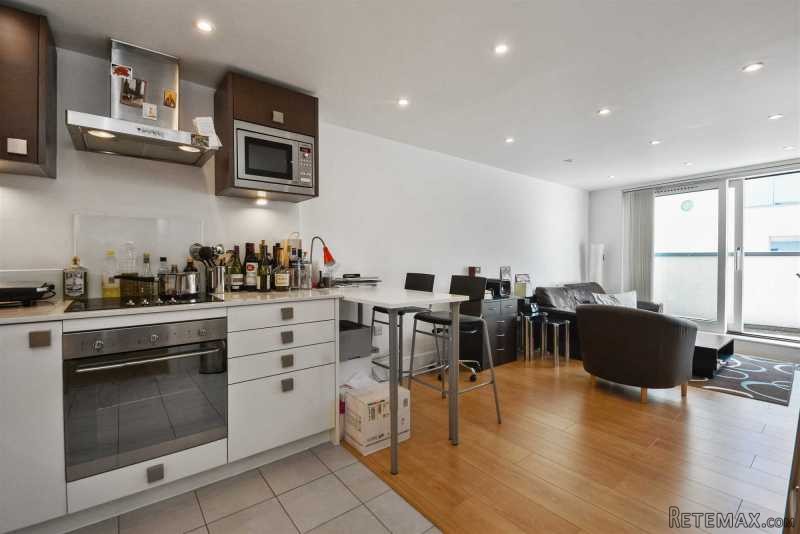 Angel Wharf N1 - 2