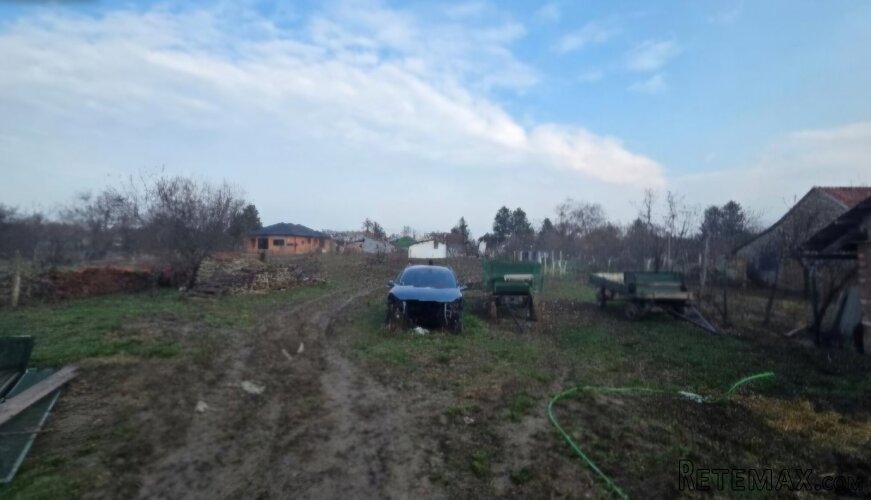 Porodična tipska kuća u Begeču - 13