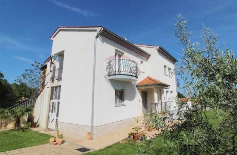 ISTRA, LIŽNJAN, predivna kuća s panoramskim pogledom