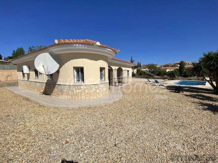 NEW & EXCLUSIVE LISTING TO VOSS HOMES - A larger than.. - 15