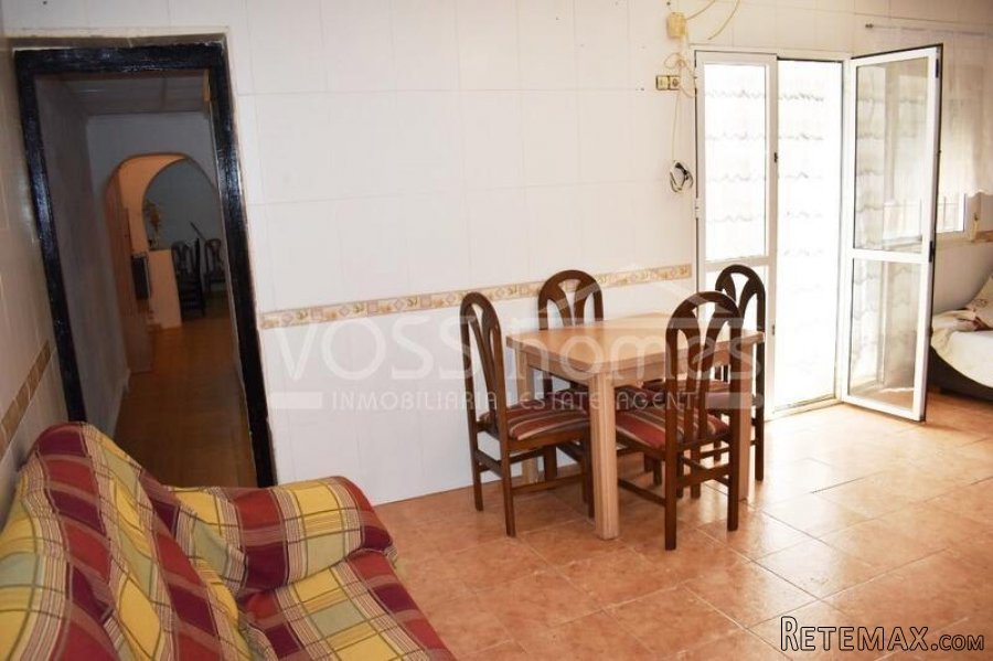 A spacious, 1 storey, 2 bedroom, 1 bath renovated village.. - 16