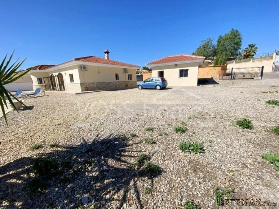 NEW & EXCLUSIVE LISTING TO VOSS HOMES - A larger than.. - 17