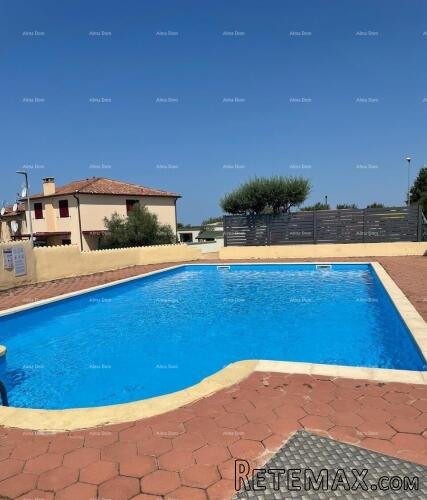 Prodaje se 2-sobni stan, VABRIGA, 68 m2, sa bazenom