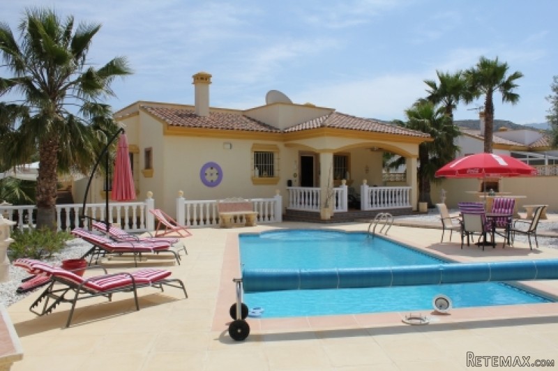 Hondon De Las Nieves - Beautiful Villa..