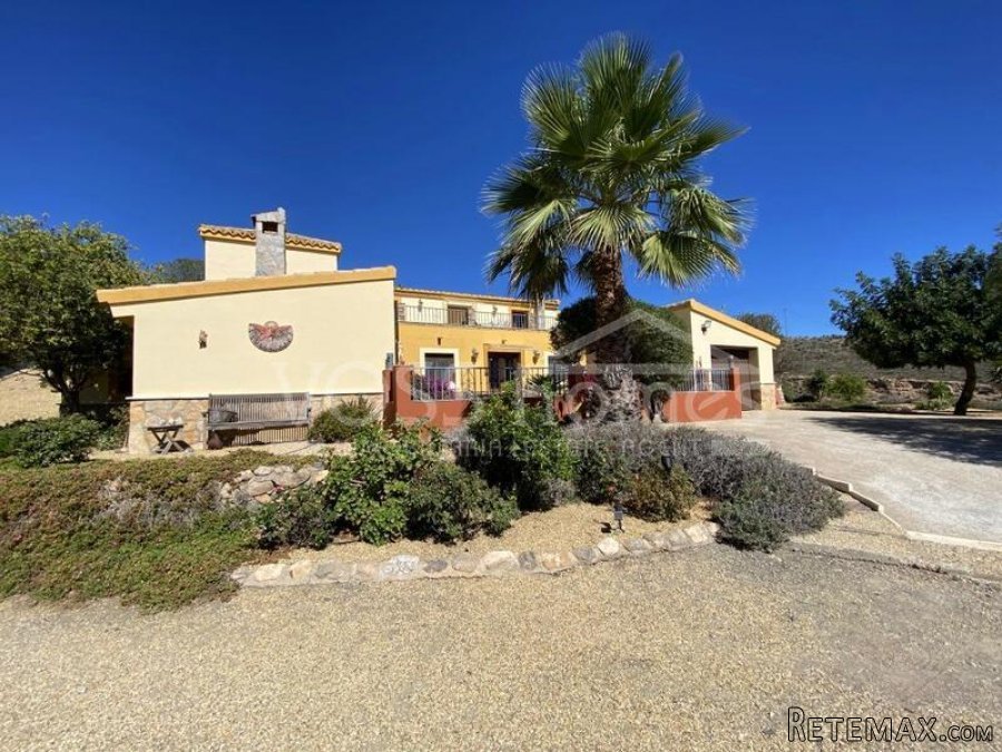 RESERVED/SALE AGREED 2023 & EXCLUSIVE TO VOSS HOMES - A.. - 18