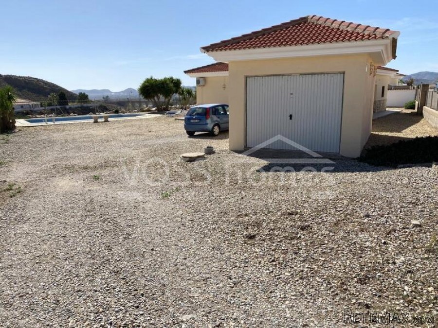NEW & EXCLUSIVE LISTING TO VOSS HOMES - A larger than.. - 19
