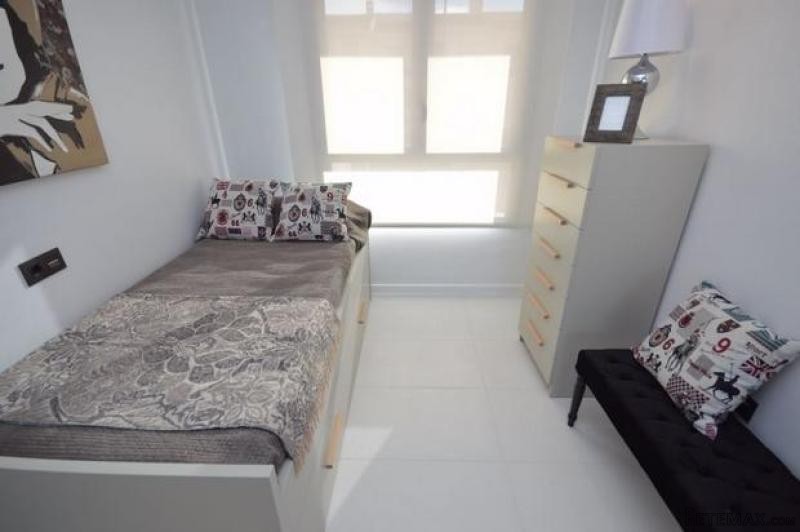 3 bedroom apartment for sale - 2