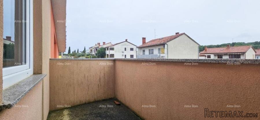 Pula – Busoler, Četverosoban stan u roh-bau fazi