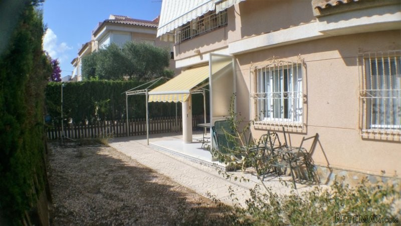 Bungalw In Aguas Nuevas, Torrevieja.. - 2