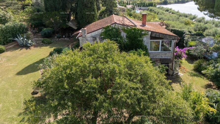 Vrhunska lokacija ! 1 red do mora ! - 2